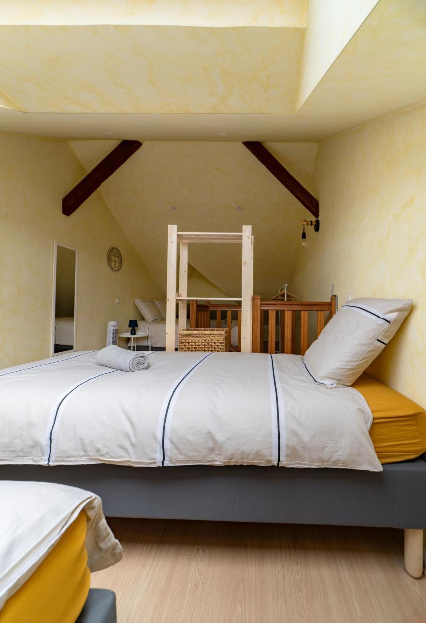 Le Grenet - Appartement Design En Duplex Vichy Exteriér fotografie