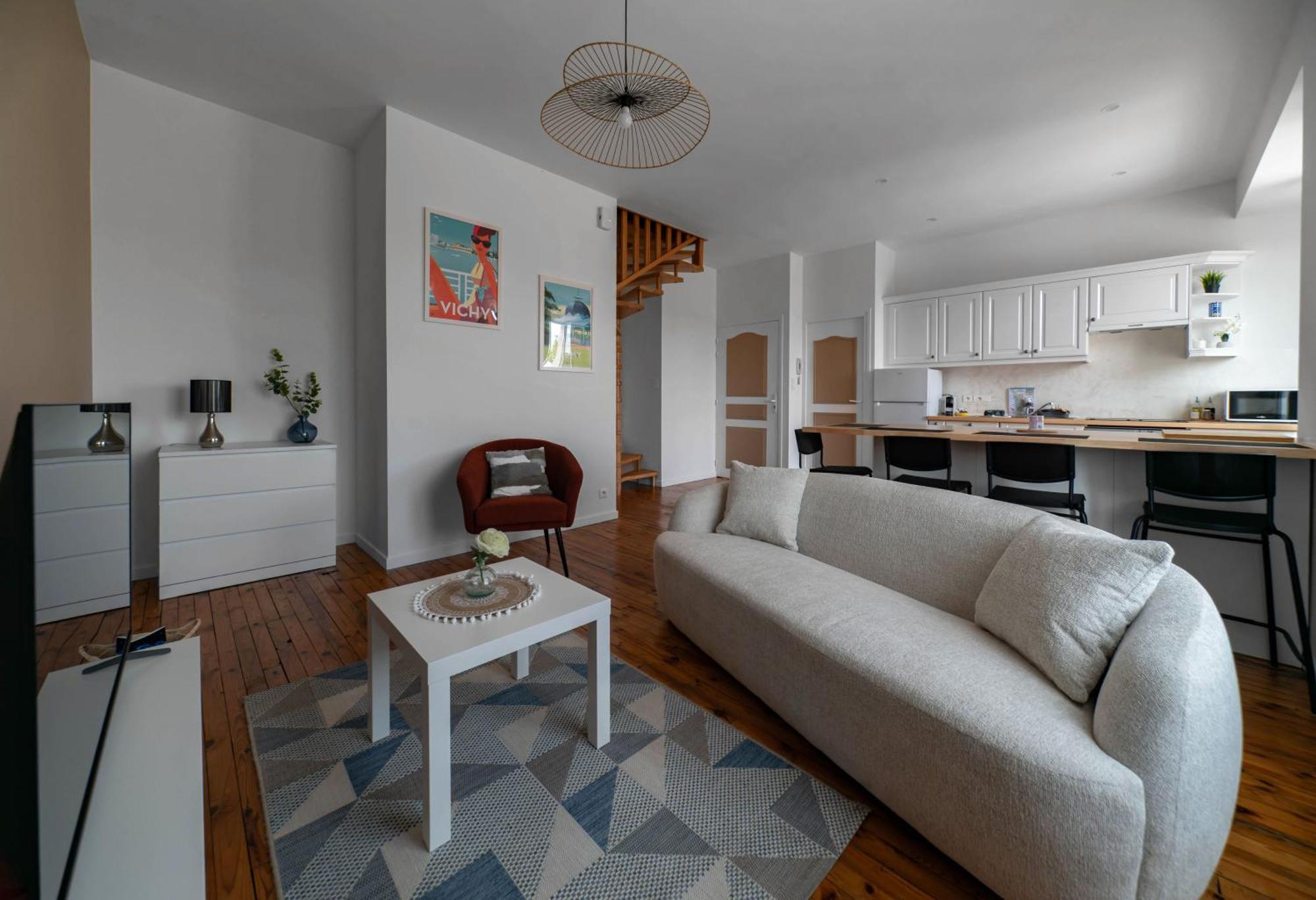 Le Grenet - Appartement Design En Duplex Vichy Exteriér fotografie